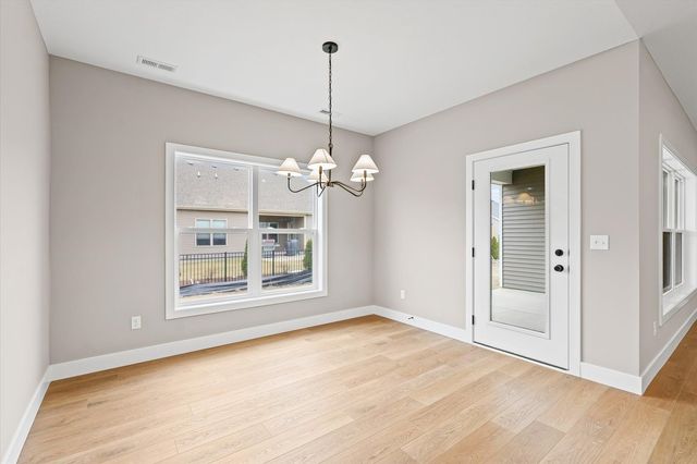 3902 Bay Circle, Champaign, IL 61822