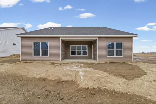 3902 Bay Circle, Champaign, IL 61822