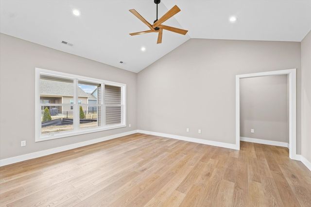 3902 Bay Circle, Champaign, IL 61822