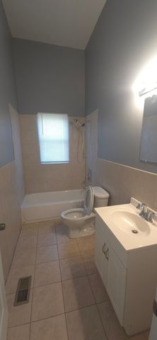 3324 E 136th Street 1S, Chicago, IL 60633