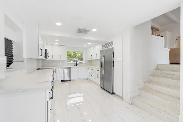 2518 Key Largo Lane, Fort Lauderdale, FL 33312