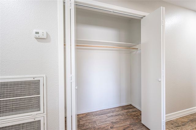 2010 Victoria Court, League City, TX 77573