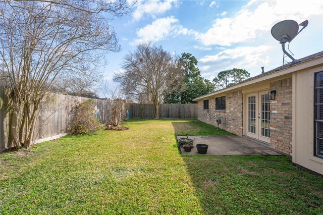 2010 Victoria Court, League City, TX 77573