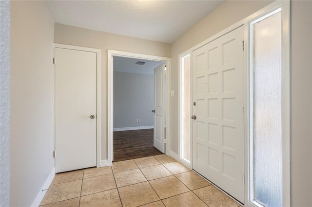 2010 Victoria Court, League City, TX 77573