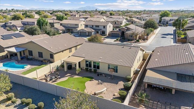 2124 E OAKLAND Street, Chandler, AZ 85225