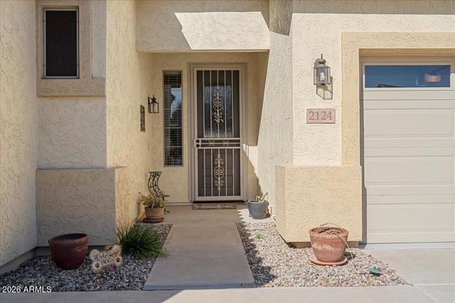 2124 E OAKLAND Street, Chandler, AZ 85225