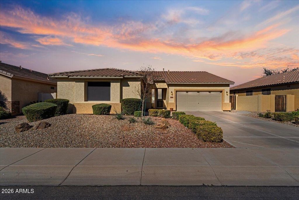 2124 E OAKLAND Street, Chandler, AZ 85225