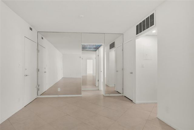 2715 N Ocean Boulevard 7d, Fort Lauderdale, FL 33308