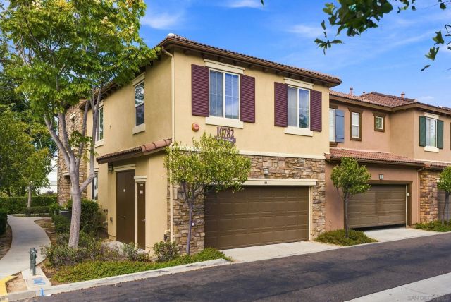 10782 New Grove Trail 82, San Diego, CA 92130