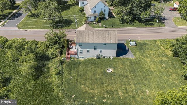 4051 HECKLER RD, Collegeville, PA 19426