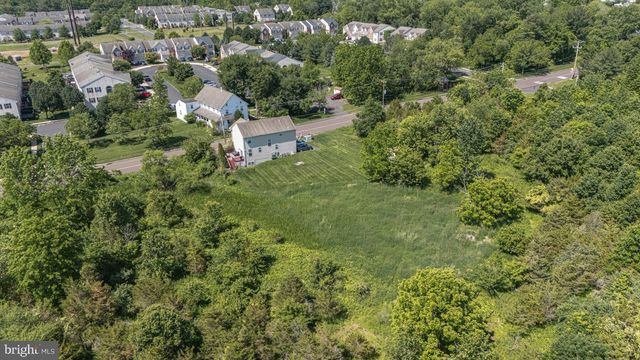 4051 HECKLER RD, Collegeville, PA 19426
