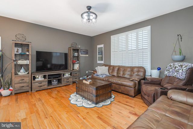 4051 HECKLER RD, Collegeville, PA 19426