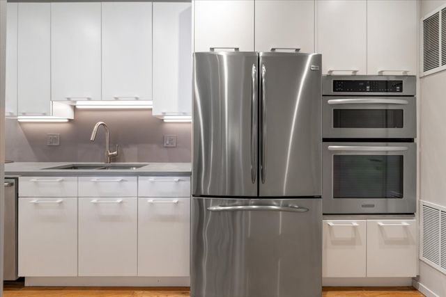 330 S Michigan Avenue 1807, Chicago, IL 60604