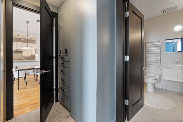 330 S Michigan Avenue 1807, Chicago, IL 60604