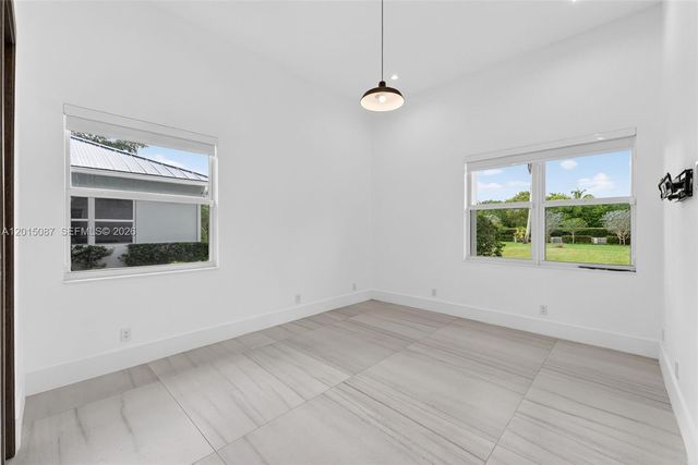 2400 SW 112th Avenue, Davie, FL 33325