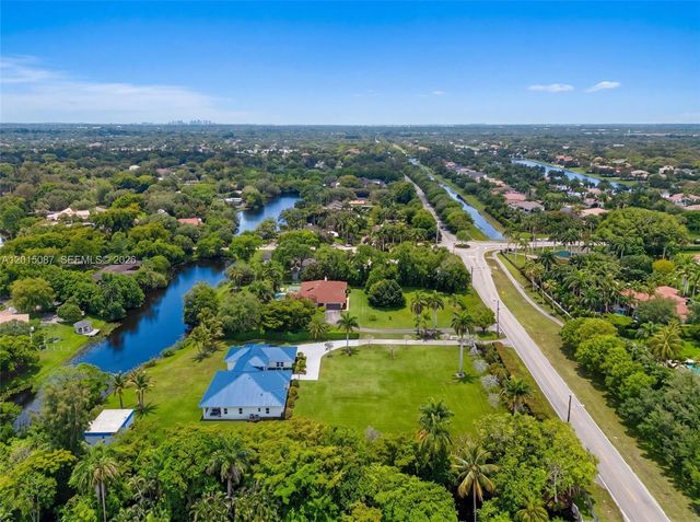2400 SW 112th Avenue, Davie, FL 33325