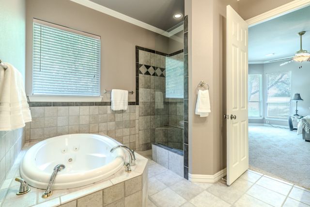 6420 Shady Oaks Lane, Midlothian, TX 76065