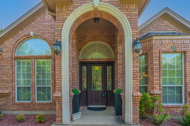 6420 Shady Oaks Lane, Midlothian, TX 76065