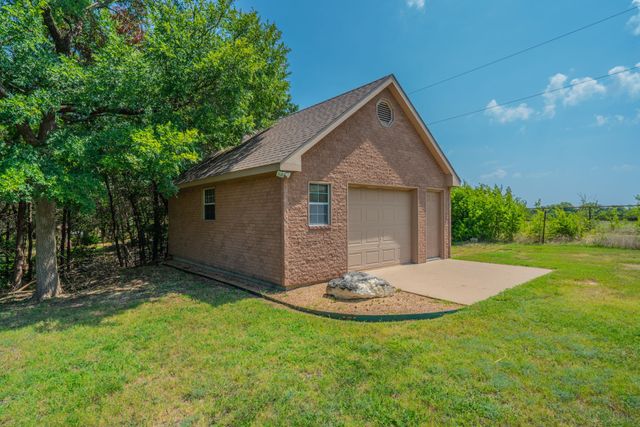 6420 Shady Oaks Lane, Midlothian, TX 76065