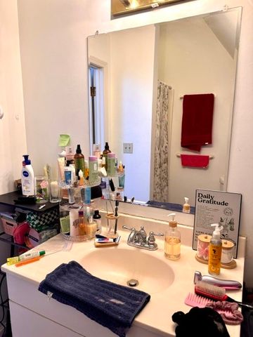 193 Power Street 3, Providence, RI 02906