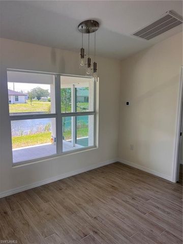 3512 NE 17th PL, Cape Coral, FL 33909