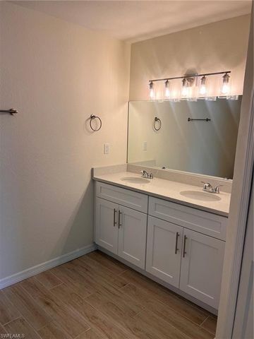 3512 NE 17th PL, Cape Coral, FL 33909