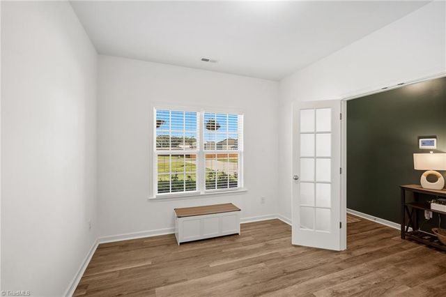 130 Altavista Drive, Clemmons, NC 27012