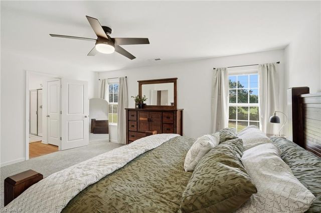 130 Altavista Drive, Clemmons, NC 27012