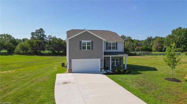 130 Altavista Drive, Clemmons, NC 27012