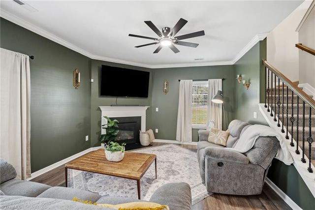 130 Altavista Drive, Clemmons, NC 27012