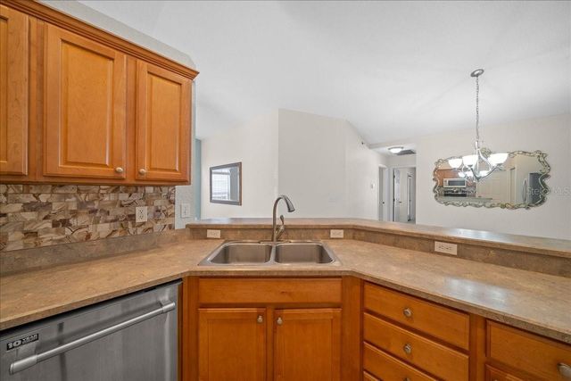 2306 SE 19TH CIRCLE, Ocala, FL 34471