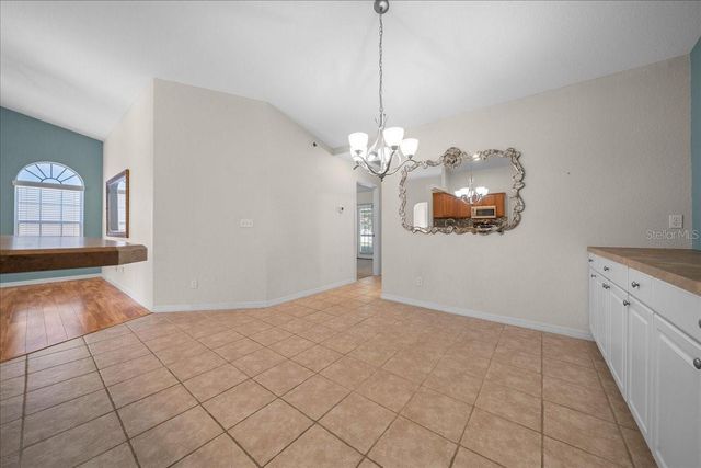 2306 SE 19TH CIRCLE, Ocala, FL 34471