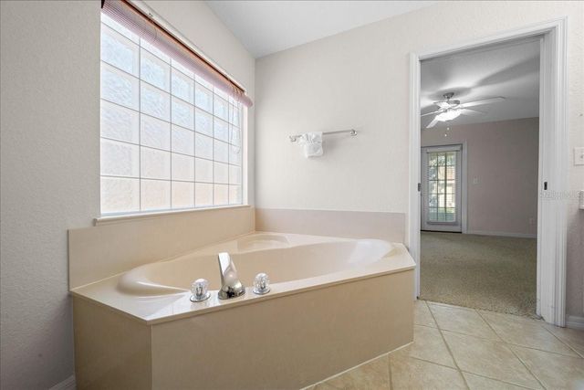 2306 SE 19TH CIRCLE, Ocala, FL 34471