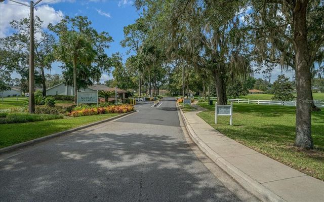 2306 SE 19TH CIRCLE, Ocala, FL 34471