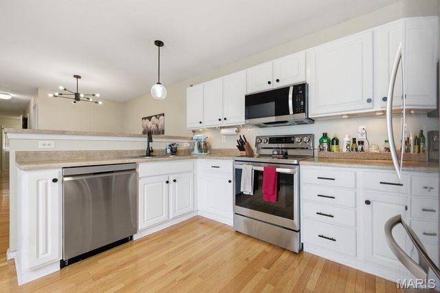 985 Rolling Thunder Drive, O'fallon, MO 63368