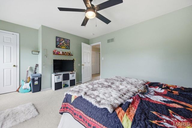 985 Rolling Thunder Drive, O'fallon, MO 63368