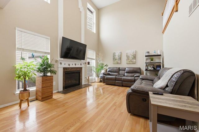 985 Rolling Thunder Drive, O'fallon, MO 63368