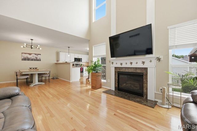 985 Rolling Thunder Drive, O'fallon, MO 63368