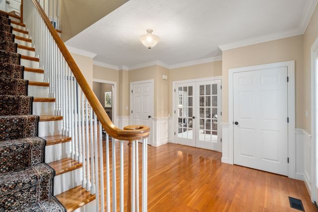 269 W Main St, Westborough, MA 01581