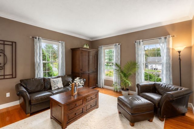 269 W Main St, Westborough, MA 01581