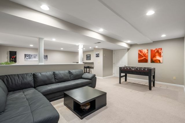 269 W Main St, Westborough, MA 01581