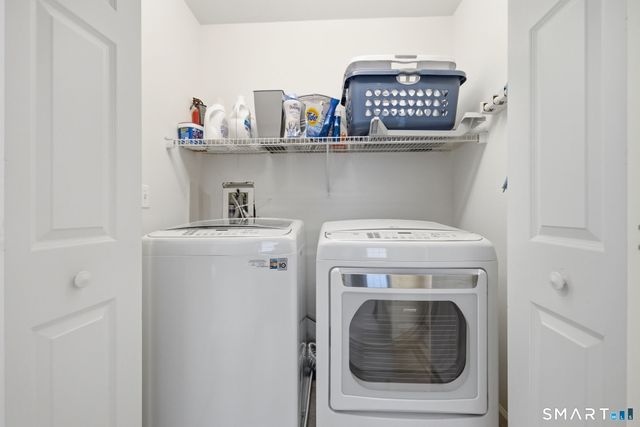 9 Coventry Lane, Oxford, CT 06478