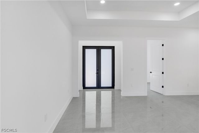 1935 Holyoke AVE, Lehigh Acres, FL 33972