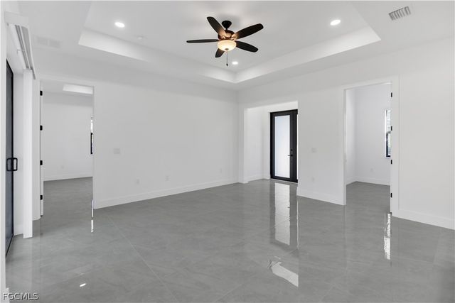 1935 Holyoke AVE, Lehigh Acres, FL 33972