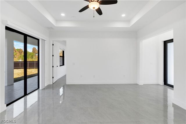 1935 Holyoke AVE, Lehigh Acres, FL 33972