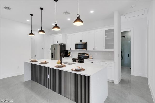 1935 Holyoke AVE, Lehigh Acres, FL 33972