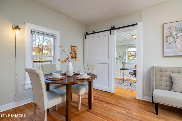 2217 McCroskey Ave, Knoxville, TN 37917