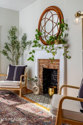 2217 McCroskey Ave, Knoxville, TN 37917