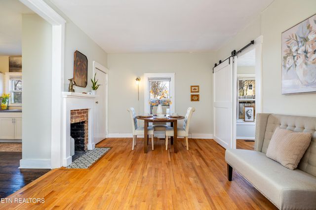 2217 McCroskey Ave, Knoxville, TN 37917