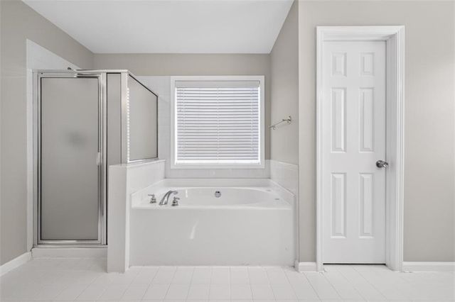 1003 Andover Drive, Hoschton, GA 30548